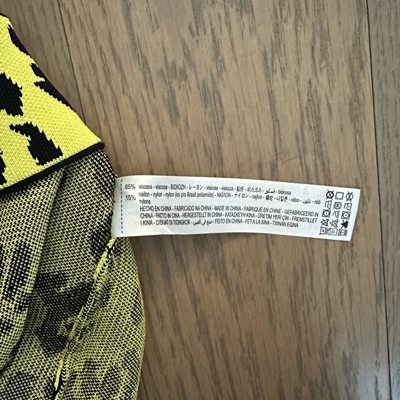 Zara Knit Crop Top - Picture 3 of 4